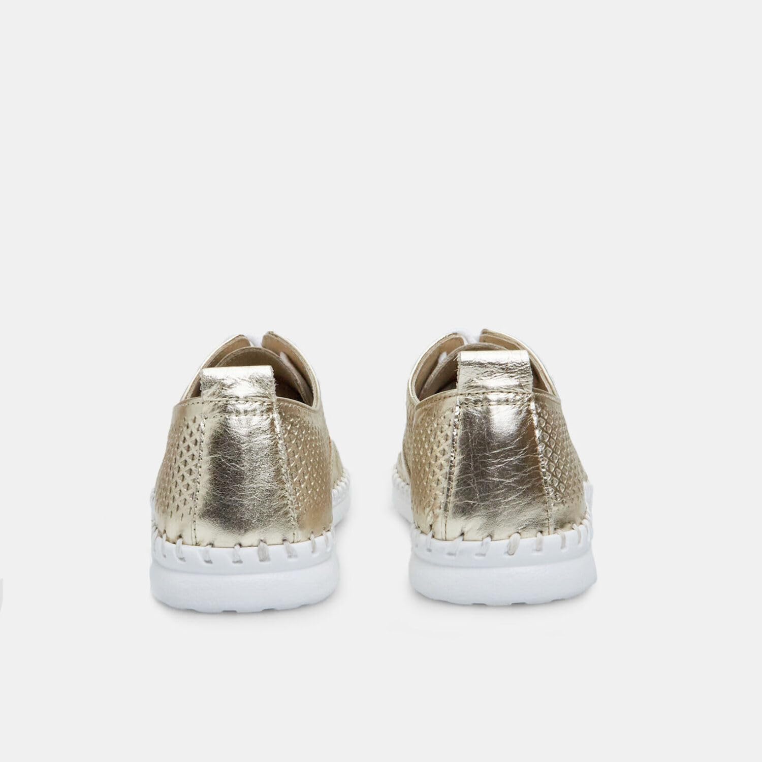 Bata chaussures à lacets femme cuir confort ville