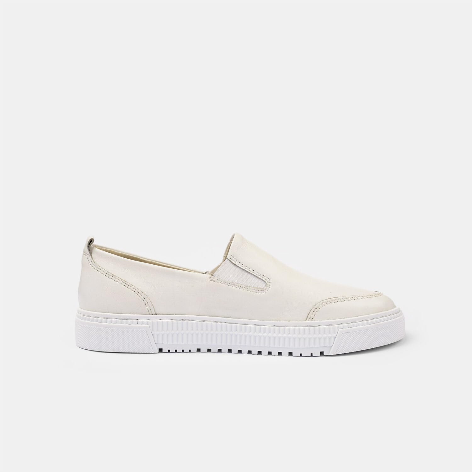 Bata Slip On cuir femme sans lacets confort
