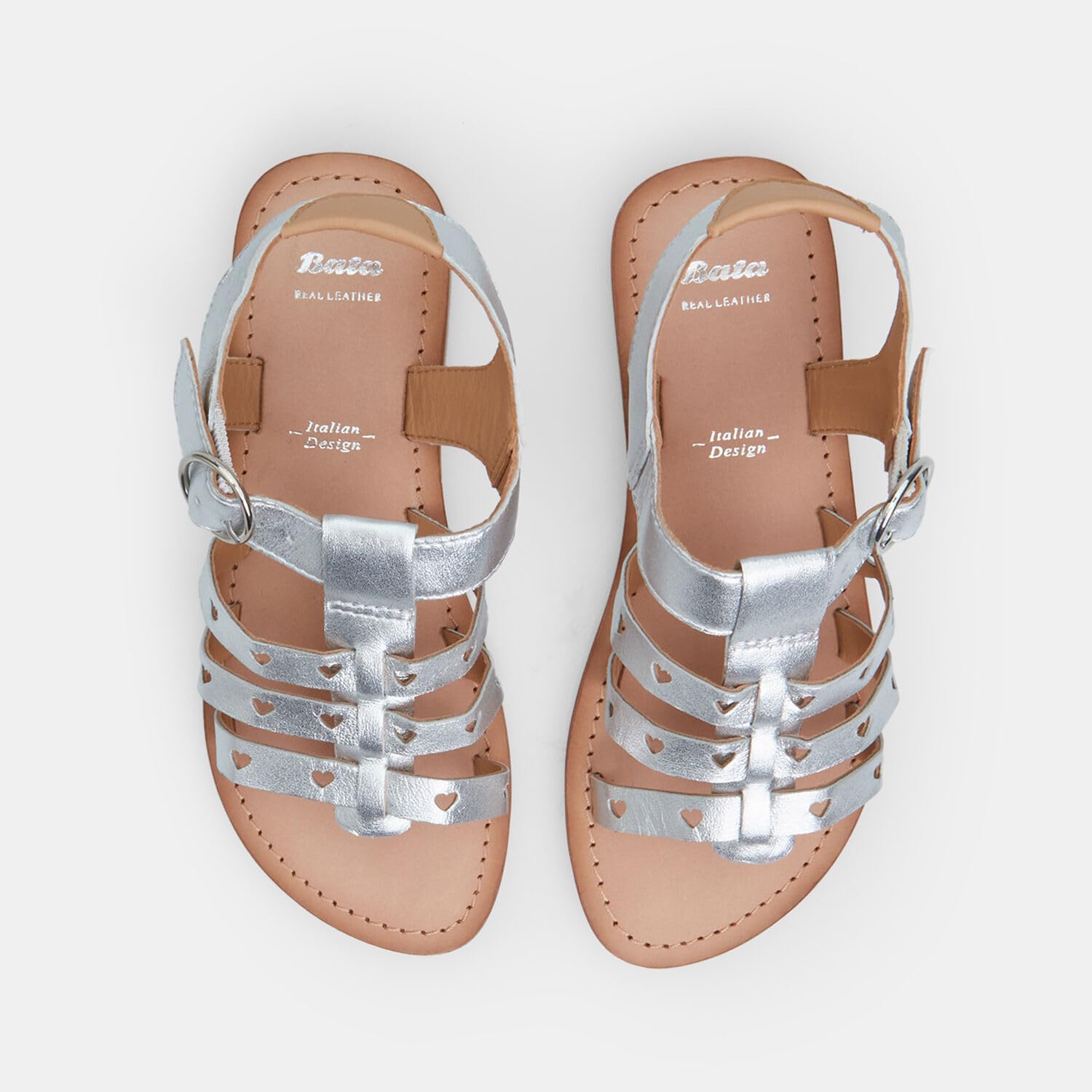 Bata sandales fille cuir T-bar argent coeurs