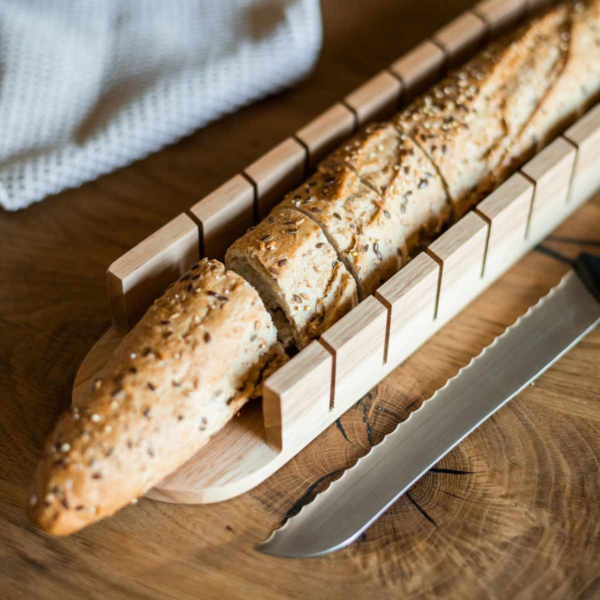Andrea House planche à pain bois baguette cuisine