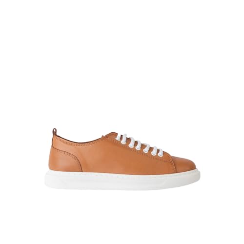 Bata Sneakers femme cuir classique marron confort