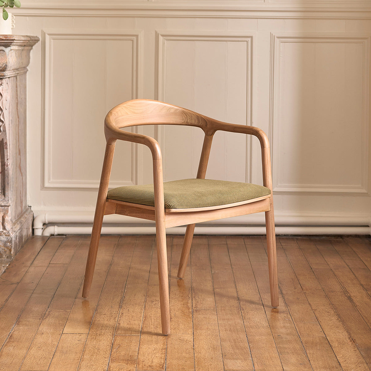 Berah Getah Ambre chaise teck velours côtelé kaki lot de 2