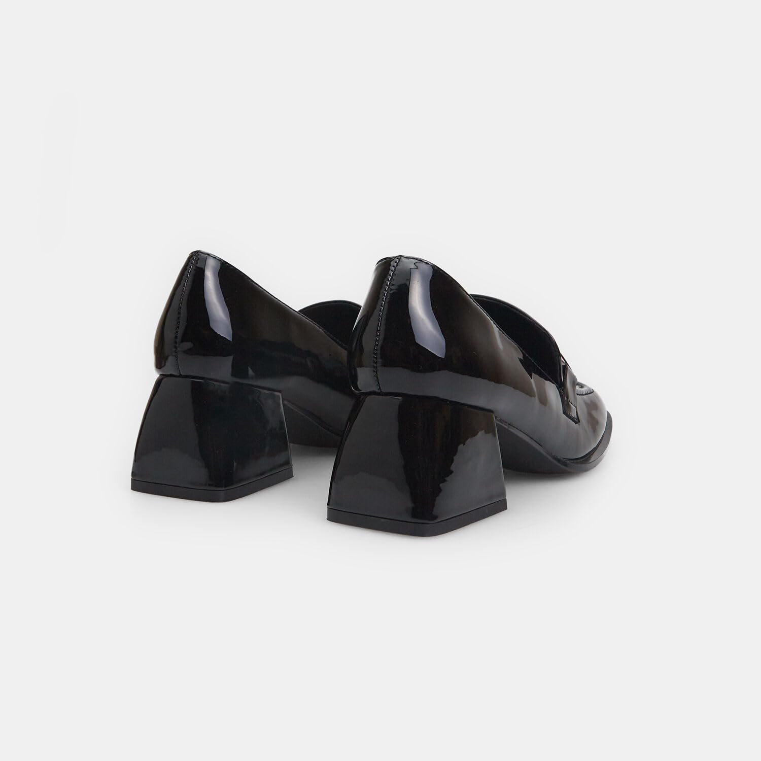 Bata Mocassins Femme Talon Moyen Ville