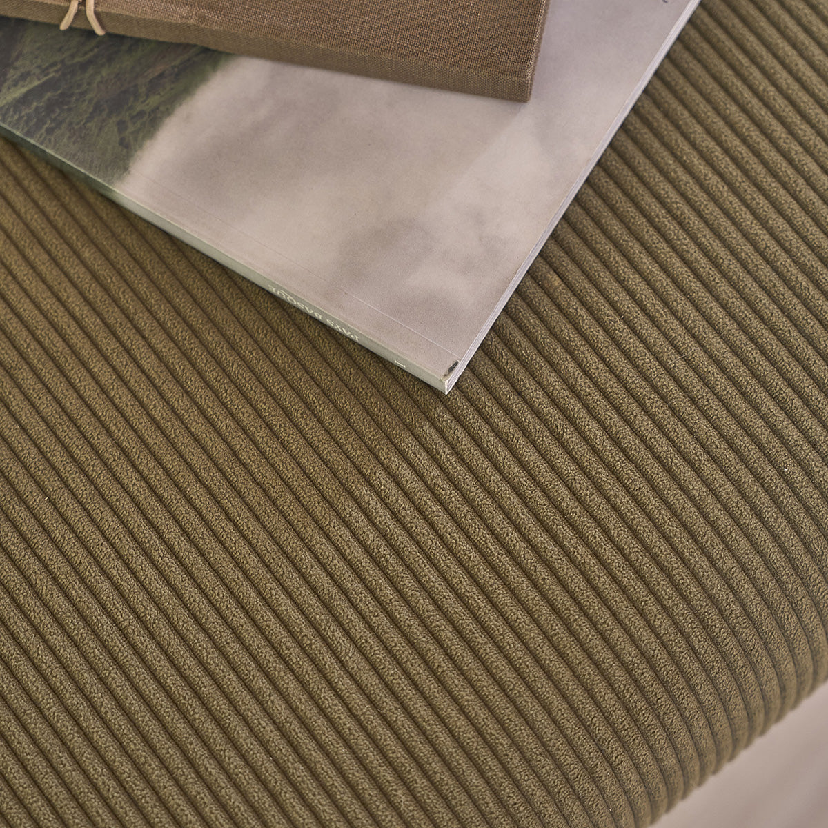 Berah Getah Ambre banc teck 100 cm velours vert