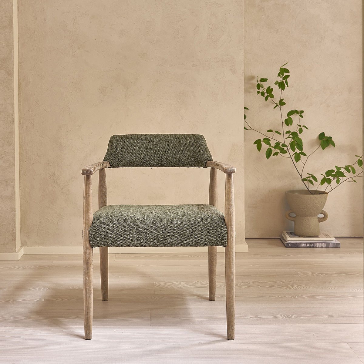 Berah Getah Luisa chaise chêne bouclette kaki