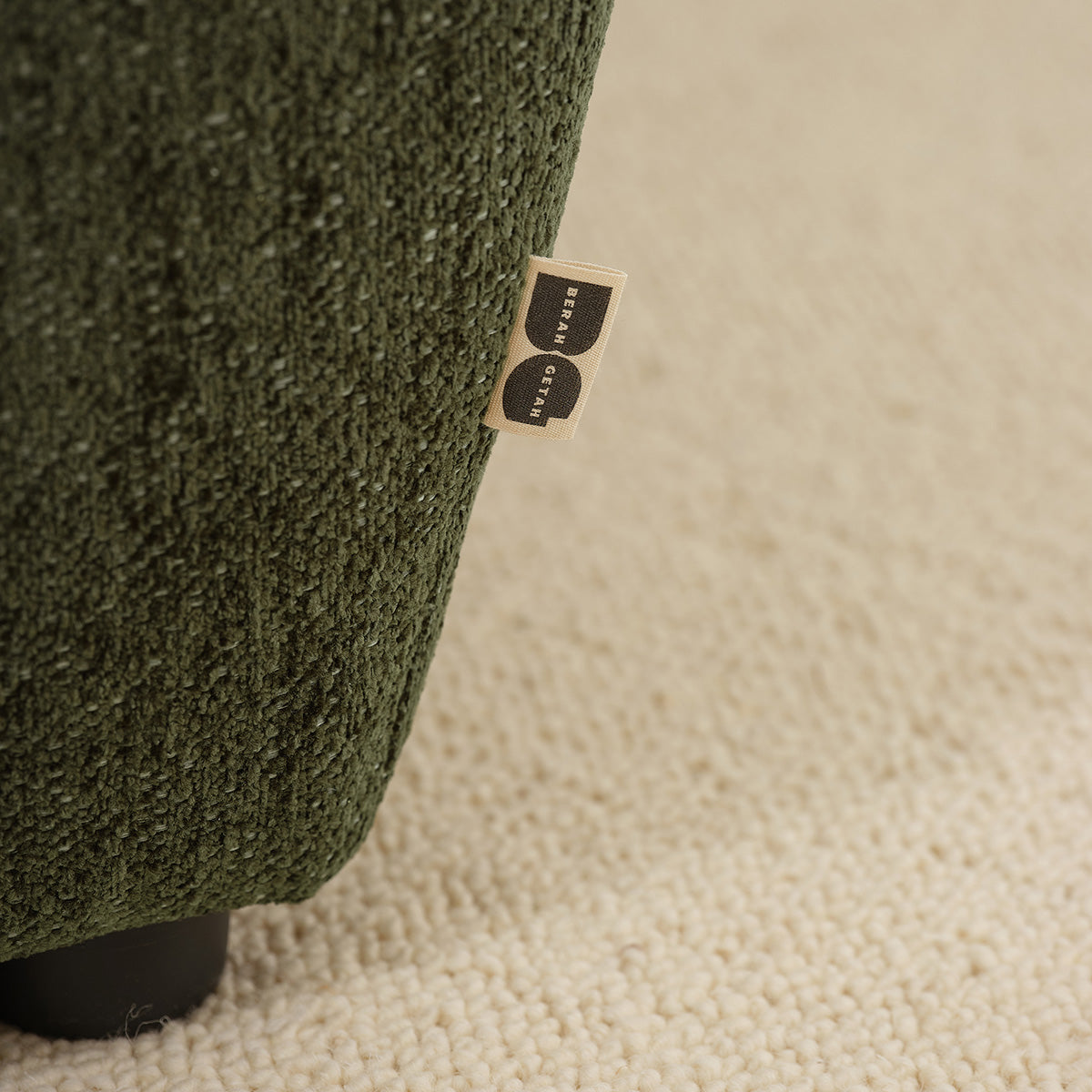 Berah Getah Leopold angle gauche chenille vert modulable