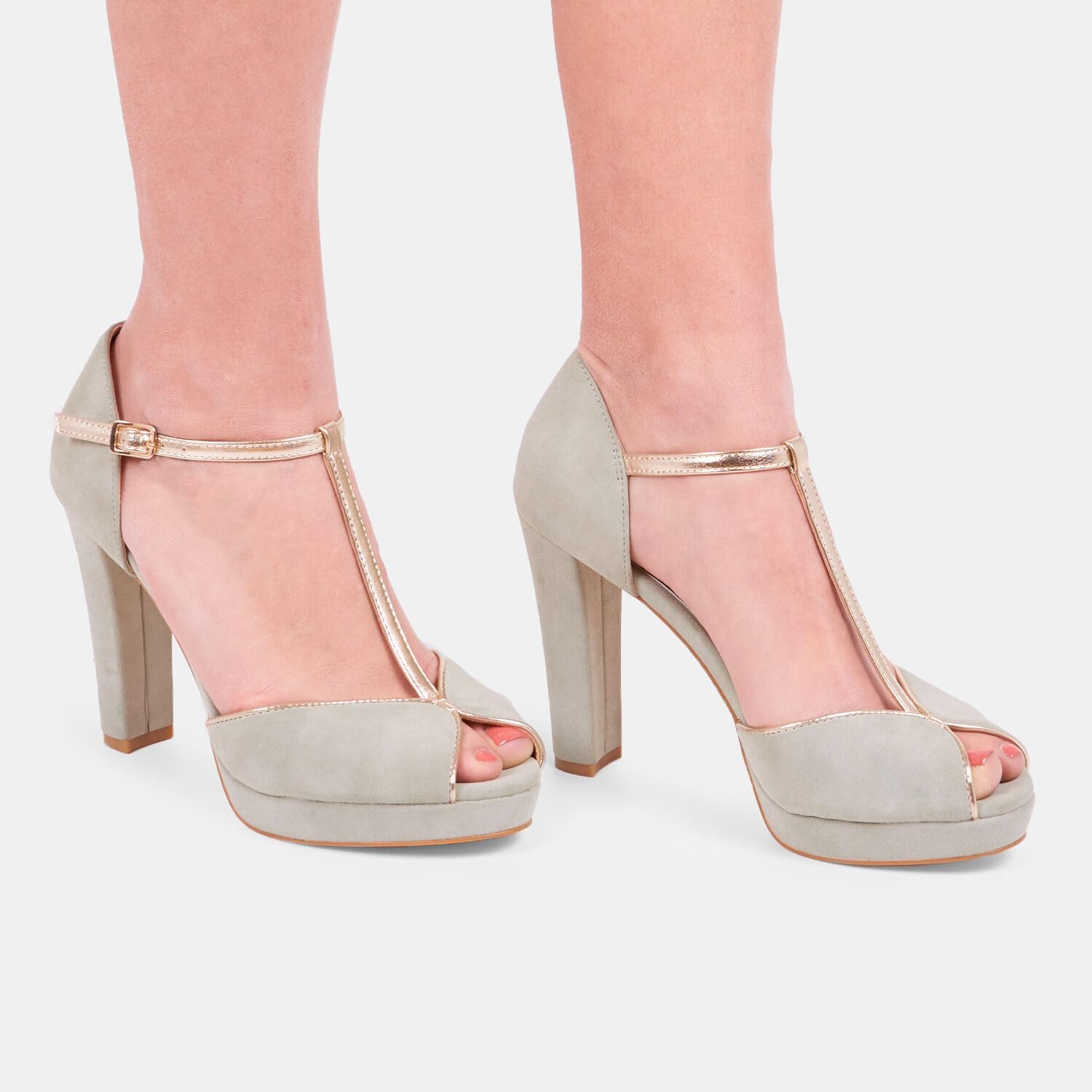 Bata Sandales ouvertes femme élégantes confortables
