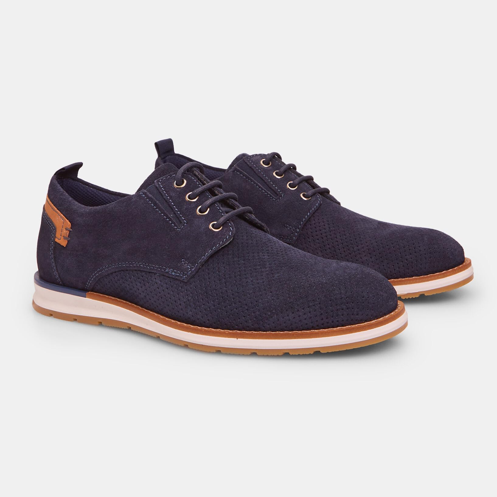 Bata chaussures à lacets homme suède ville