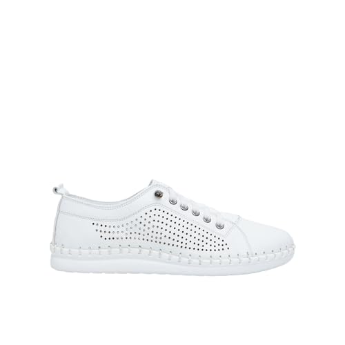 Bata Sneakers femme cuir perforé semelle caoutchouc