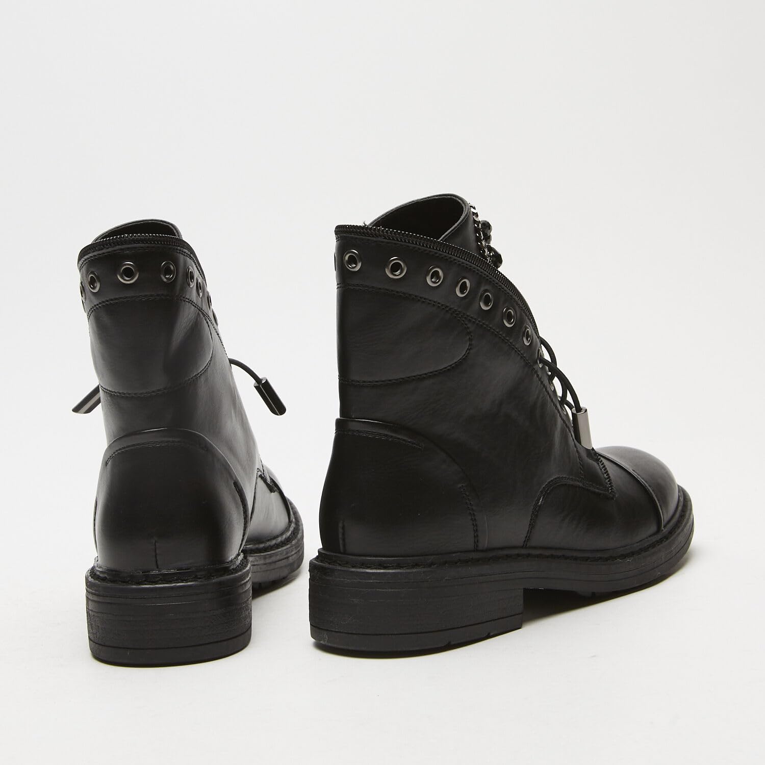 Bata Bottes combat femme clous rangers ville