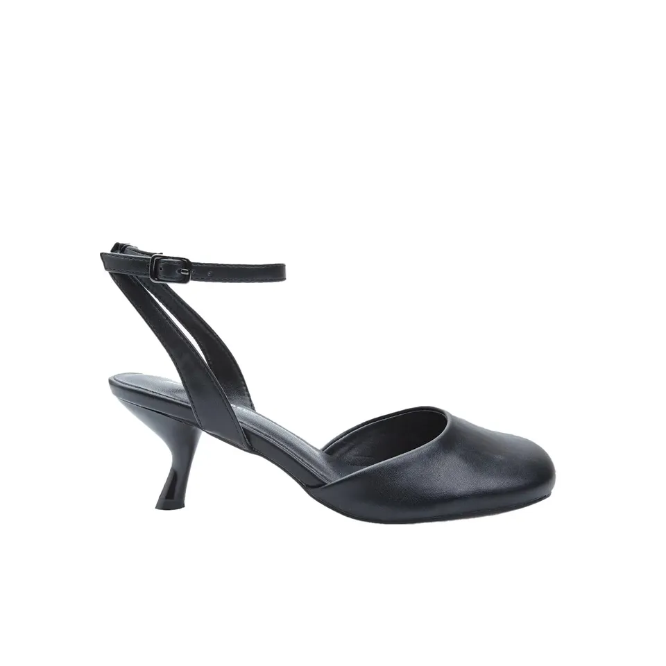 Bata Red Label escarpins noirs bride cheville élégants