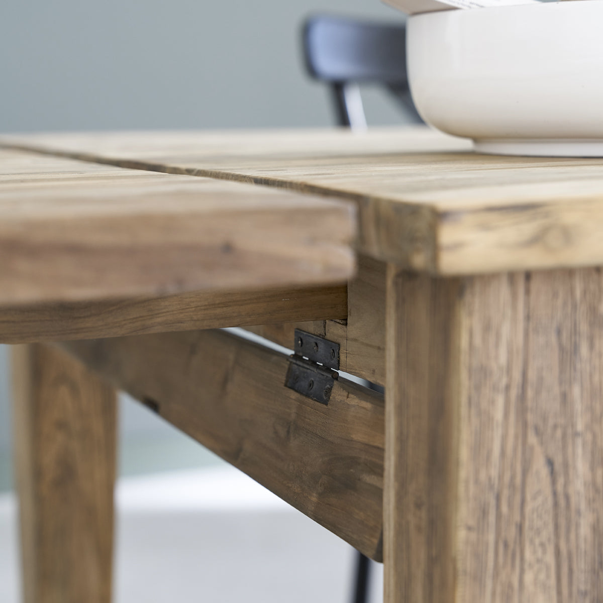 Berah Getah Cargo table teck recyclé extensible 14 pers.