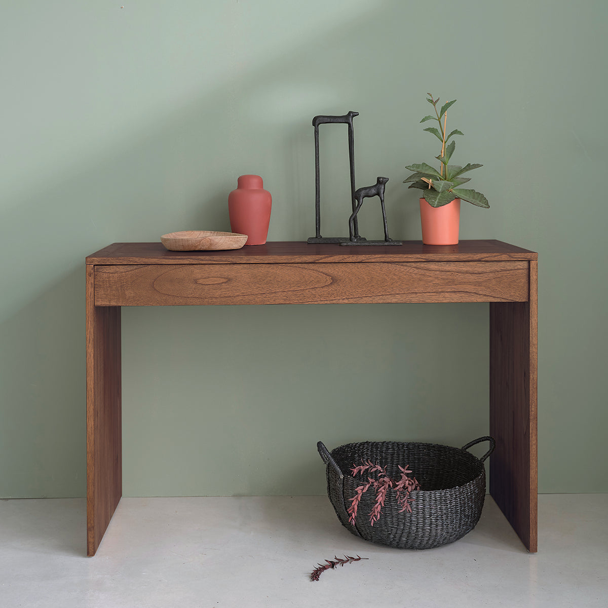 Berah Getah Milo console mindi noyer 120 cm