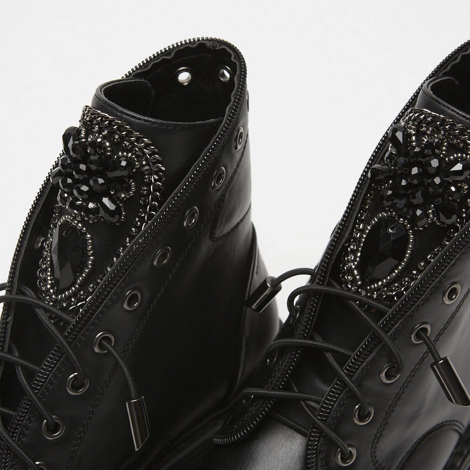 Bata Bottes combat femme clous rangers ville