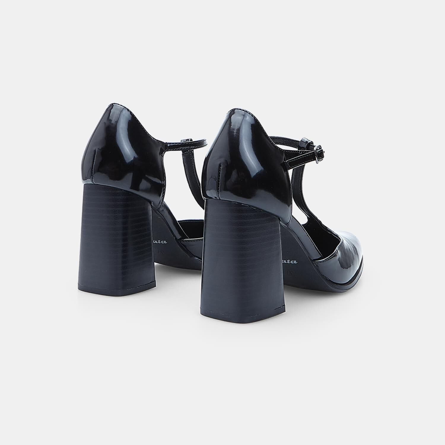 Bata Chaussures à talons escarpin femme T-bar 36 EU pointu
