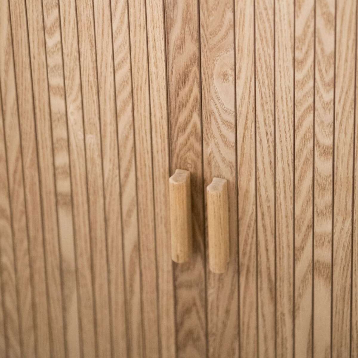 Andrea House armoire frêne pin portes coulissantes