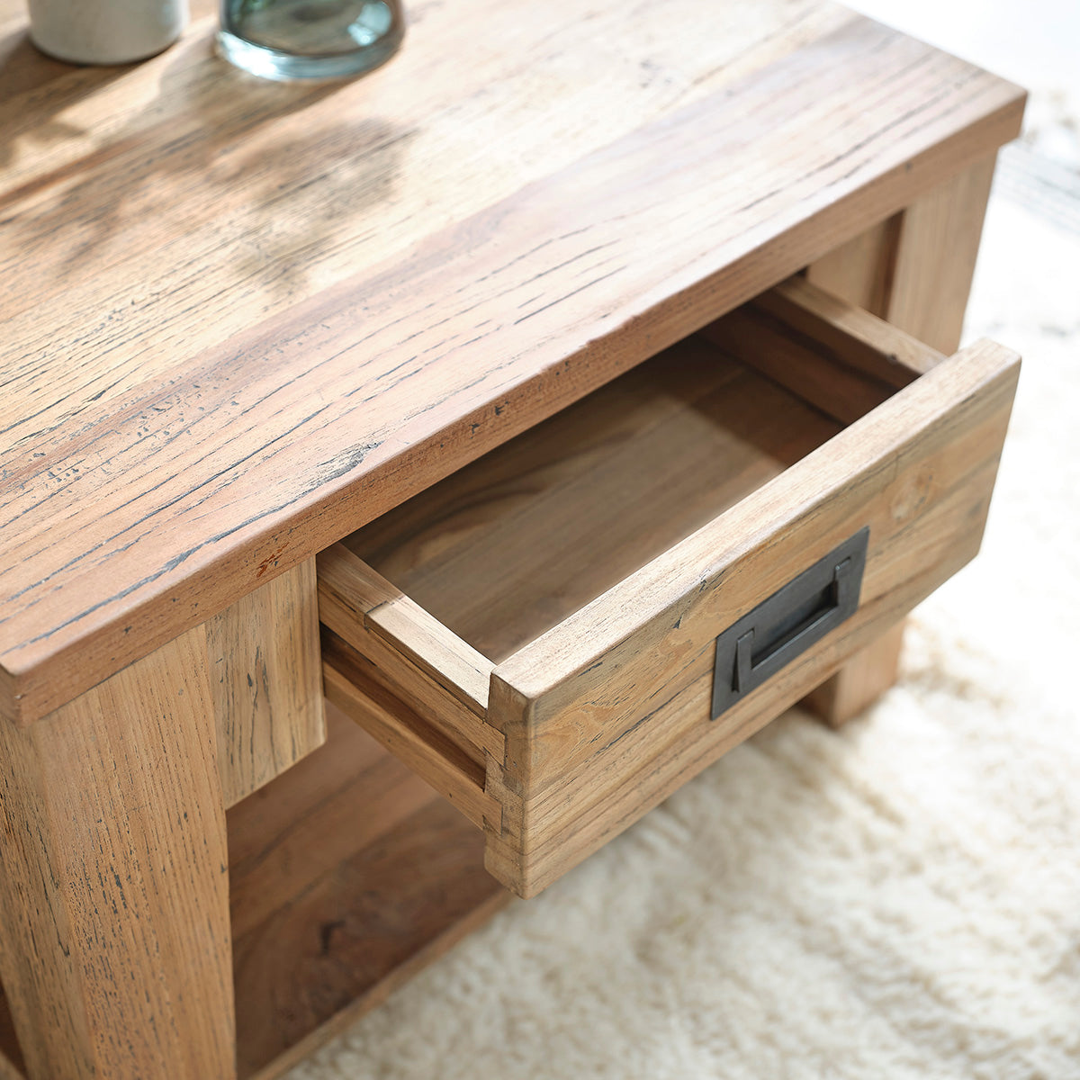 Berah Getah Cargo table basse teck recyclé 60 cm tiroir