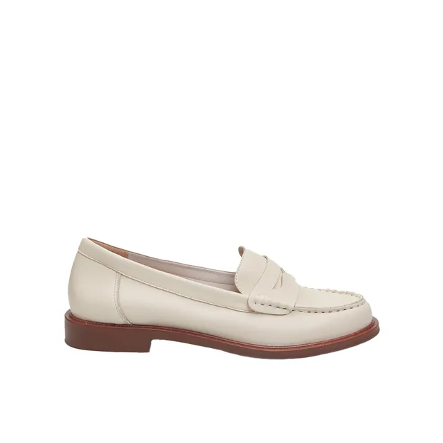 Bata Mocassins cuir femme beige semelle gomme