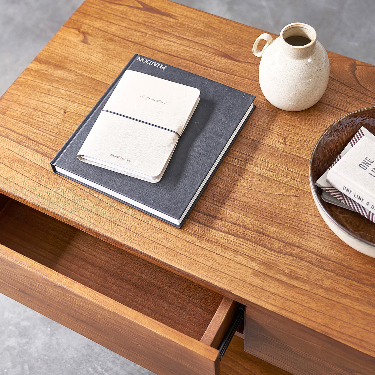 Berah Getah Milo table basse bois 120 cm noyer 2 tiroirs