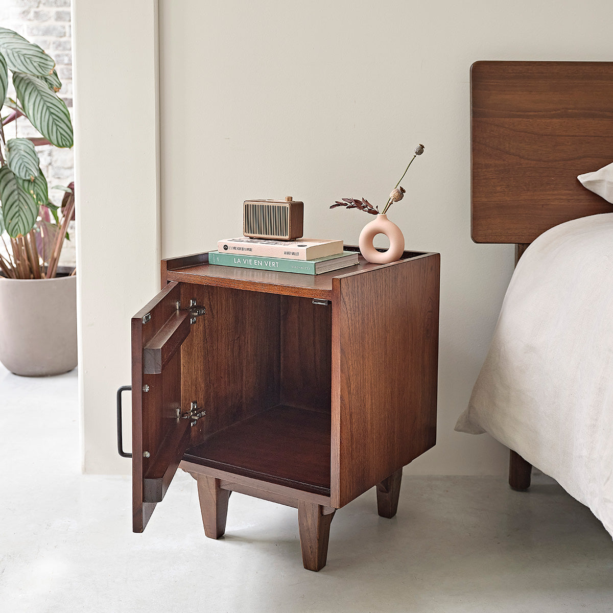 Berah Getah Vintage table de chevet mindi noyer 40 cm