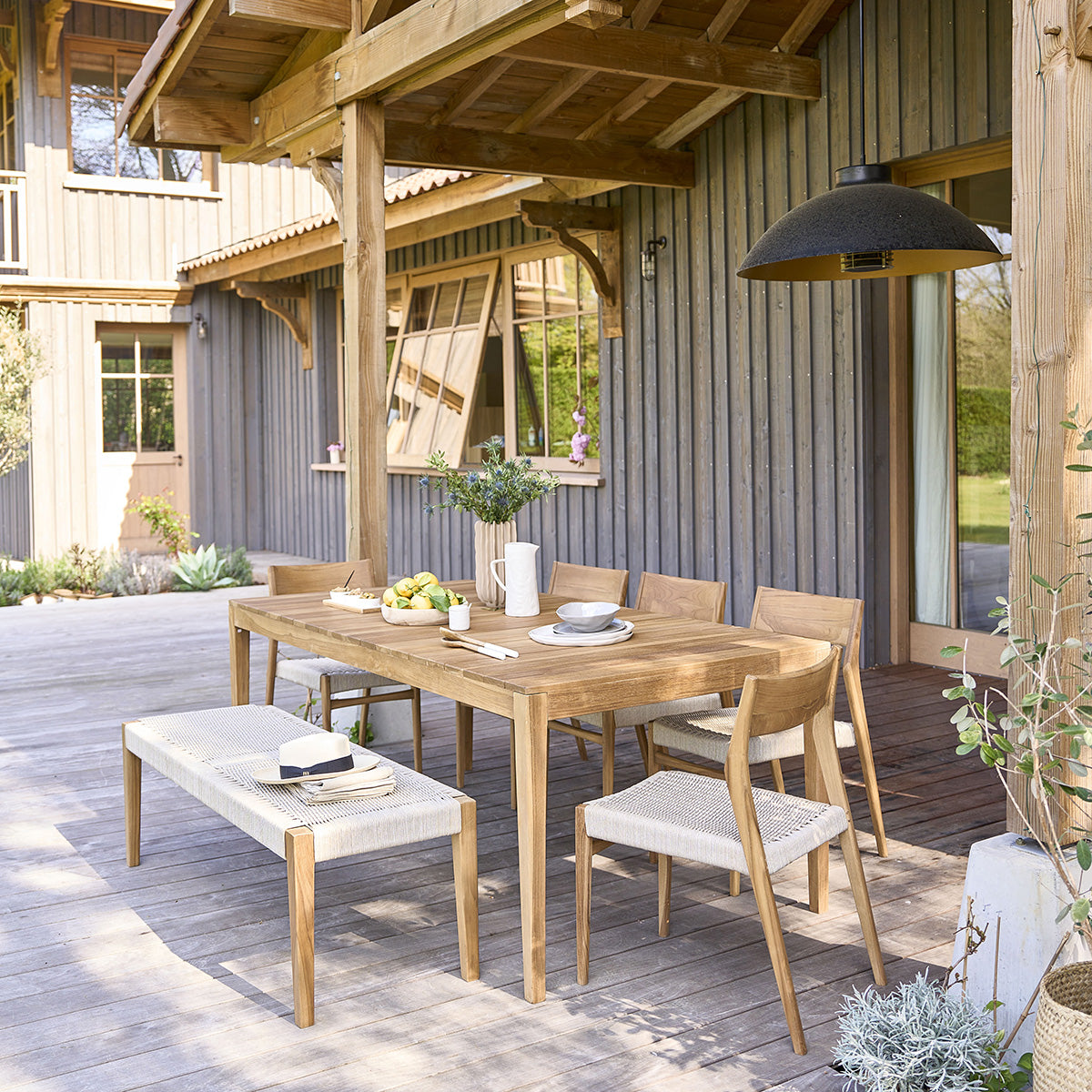 Berah Getah Livie fauteuil jardin teck cordage beige empilable