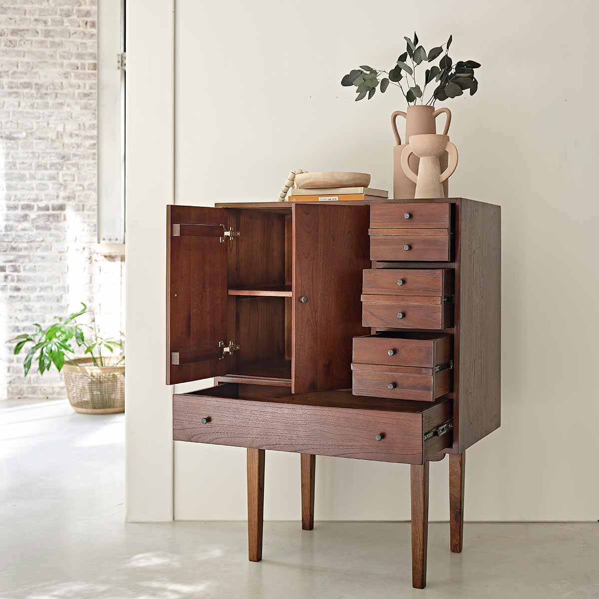 Berah Getah Vintage commode mindi noyer 90 cm