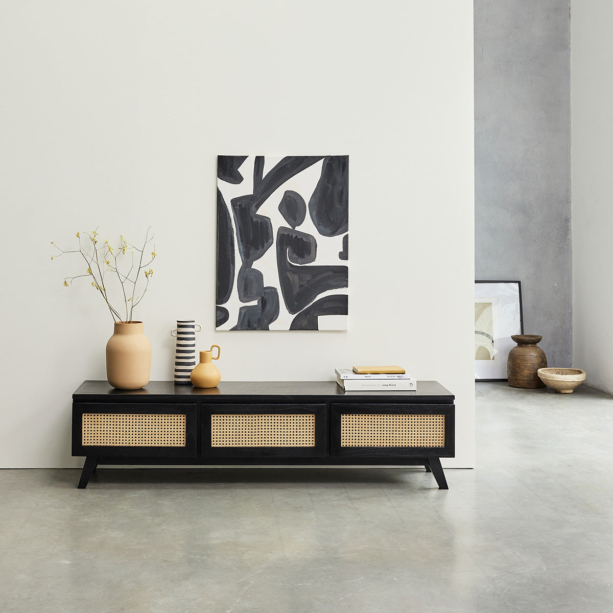 Berah Getah ISÉE meuble TV mindi cannage noir 160 cm