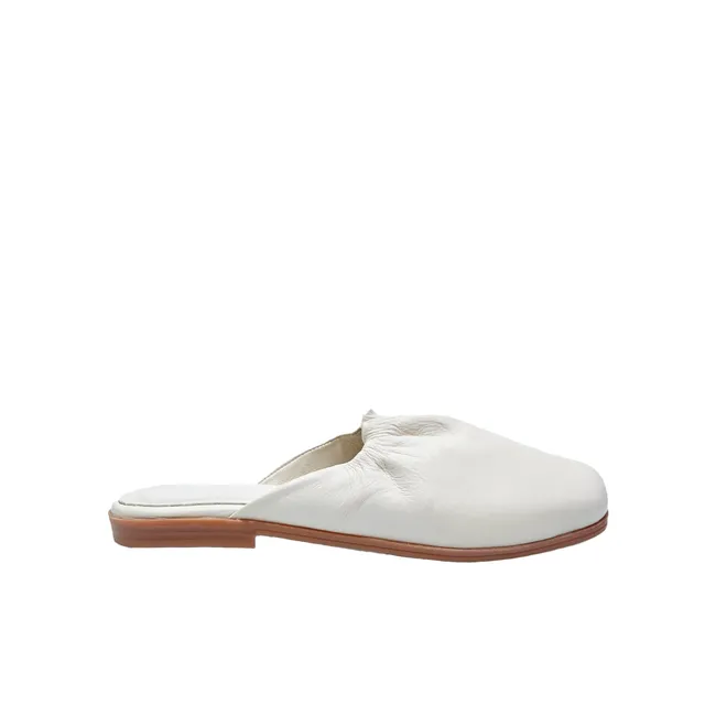Bata Sandales mules cuir femme confortables élégantes