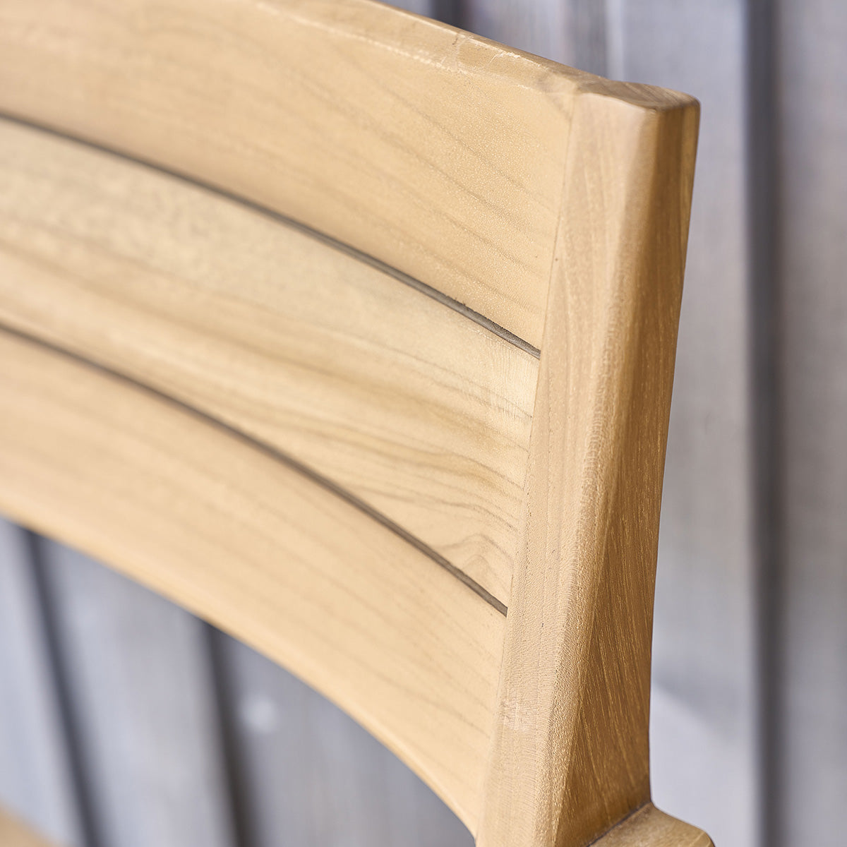 Berah Getah APRIL fauteuil jardin teck massif empilable