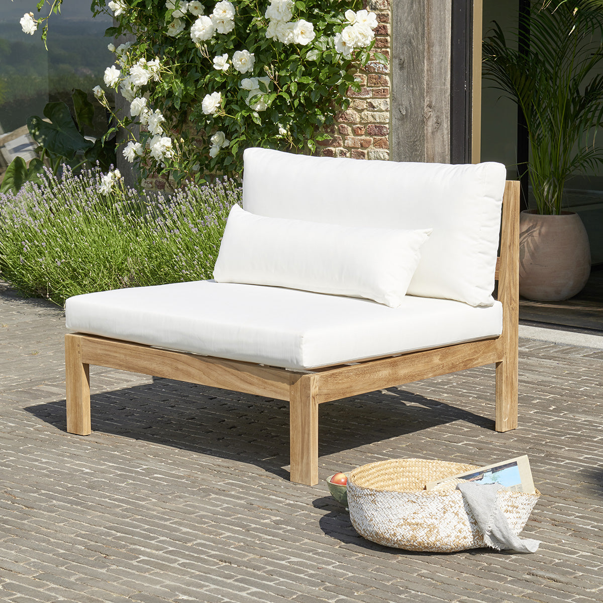 Berah Getah PALMA fauteuil jardin teck blanc coussins