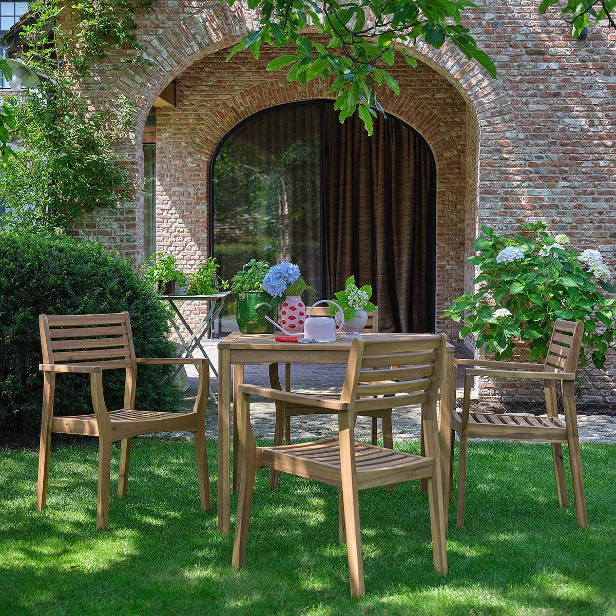 Berah Getah MILOS table de jardin acacia massif 90 cm