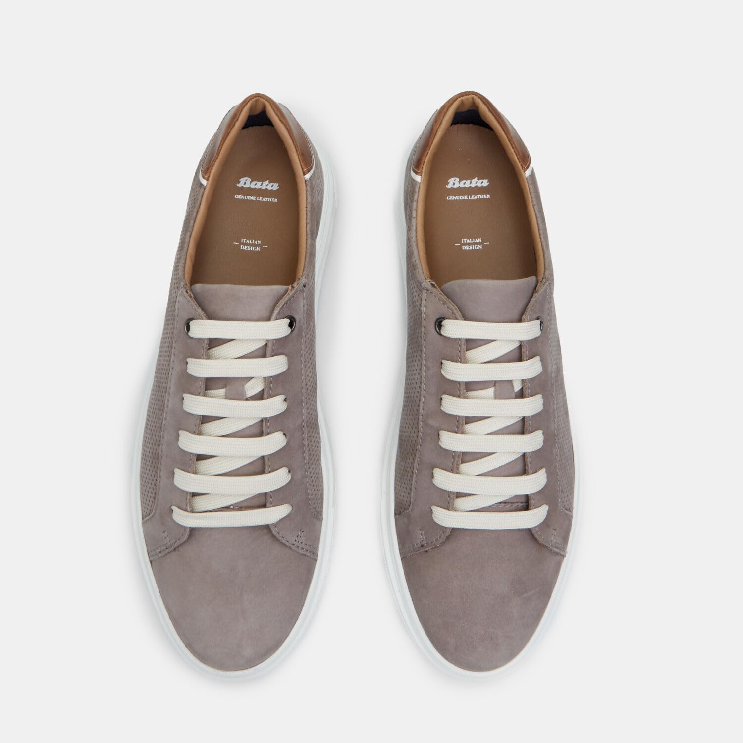 Bata chaussures à lacets homme nubuck perforé ville