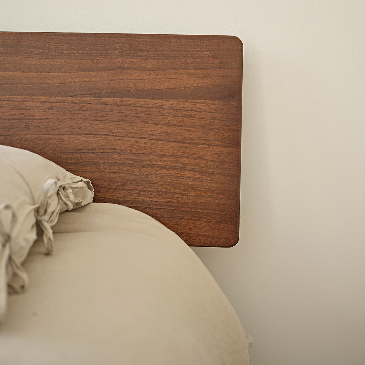 Berah Getah VINTAGE lit double mindi 160 avec sommier