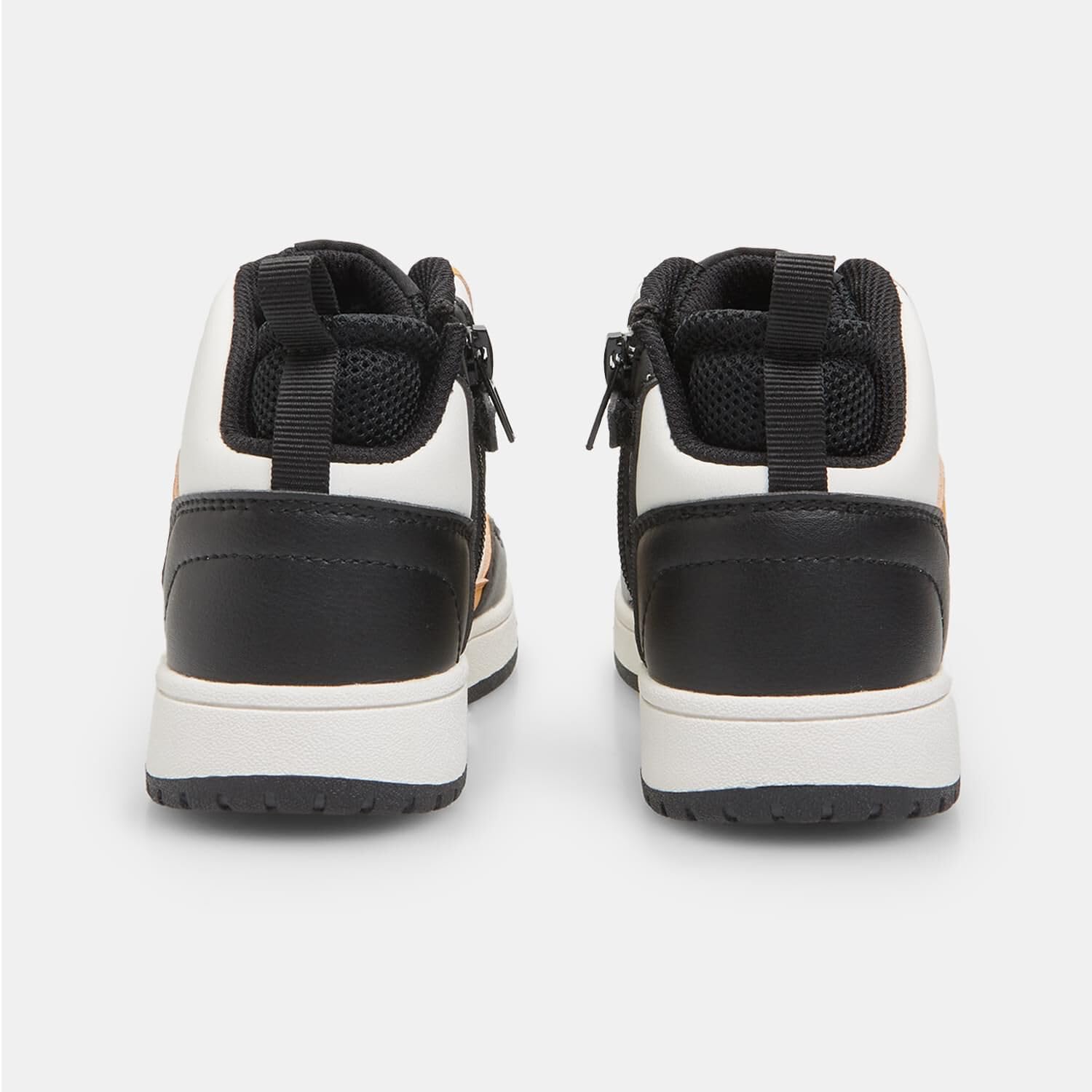 Bata Sneakers garçon plates confortables
