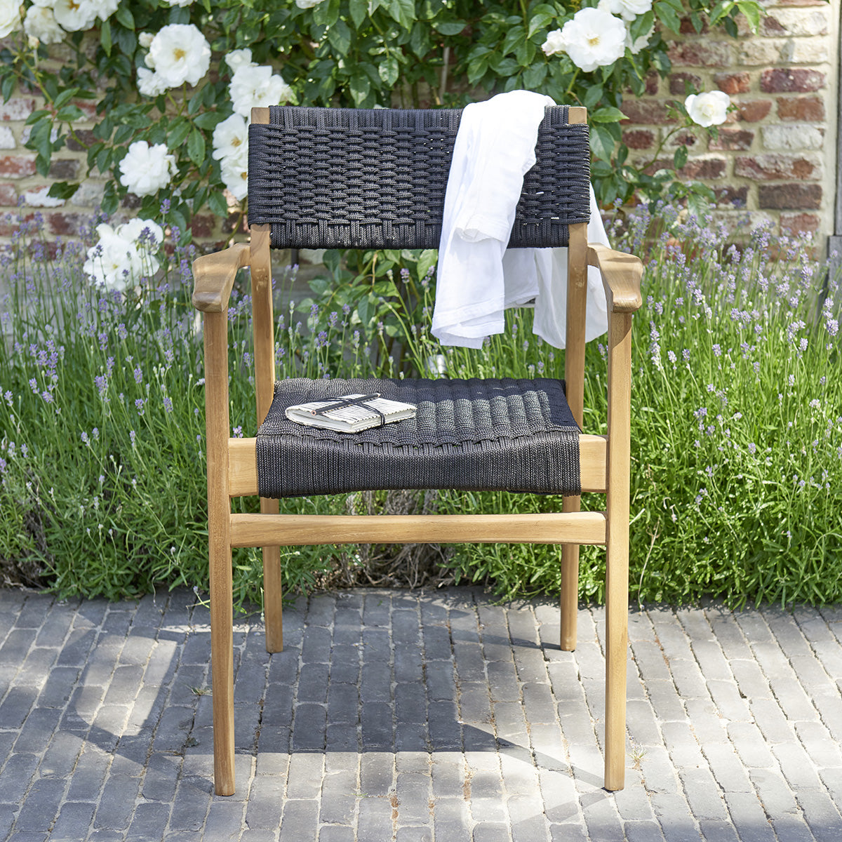Berah Getah Esther fauteuil jardin teck noir lot 2