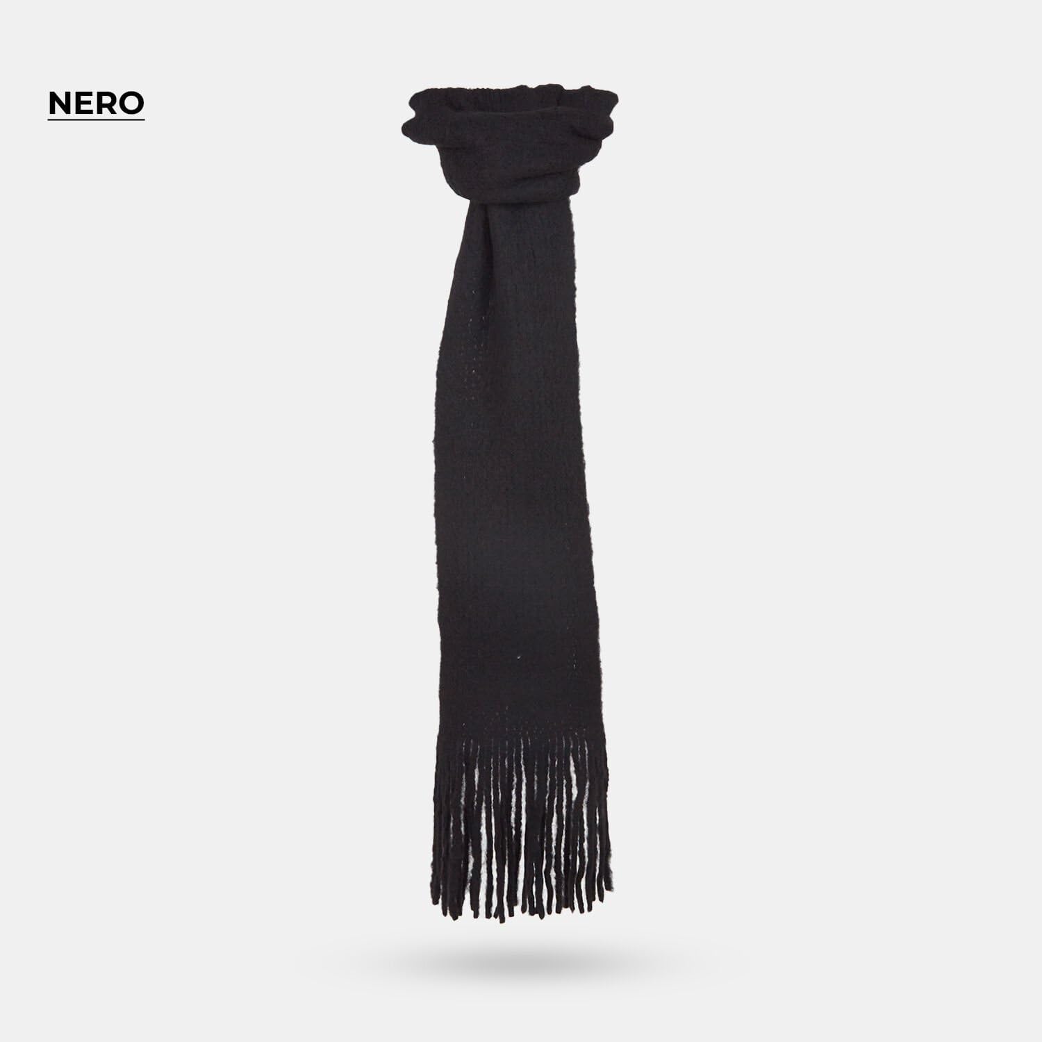 Bata écharpe femme hiver franges noire