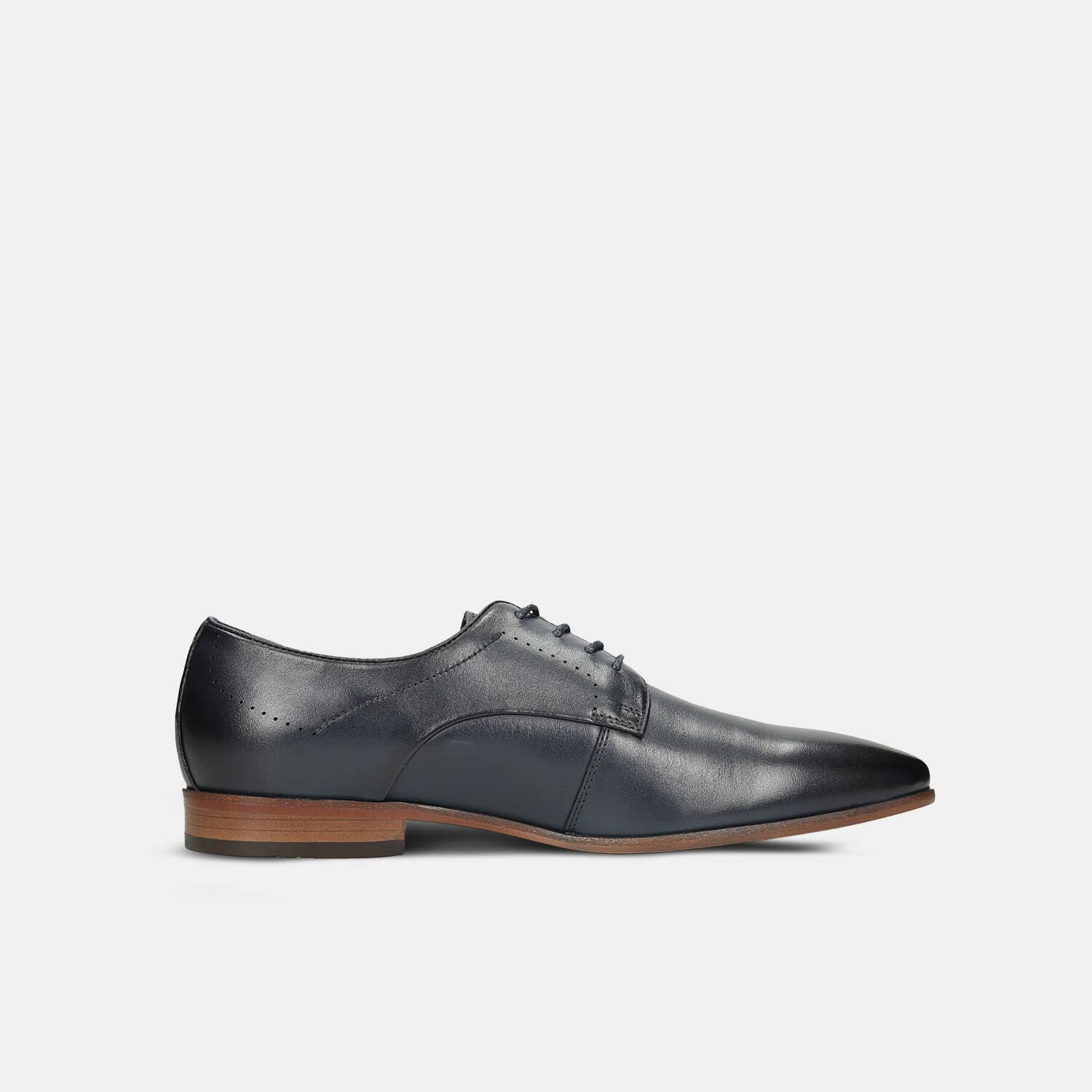 Bata Derby homme en cuir à lacets ville