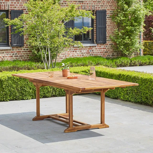 Berah Getah Bali table jardin teck huilé extensible 8/10 pers.