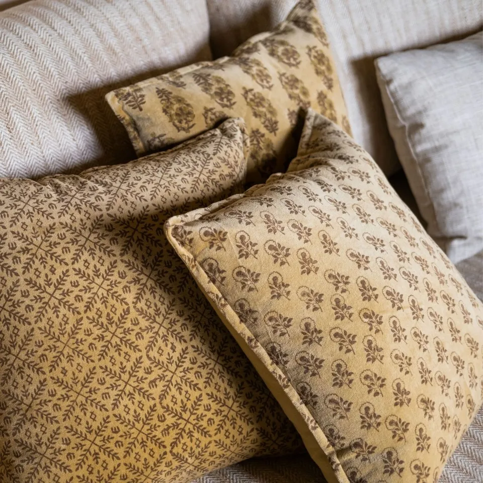 Andrea House Textil coussin canapé velours jaune vintage