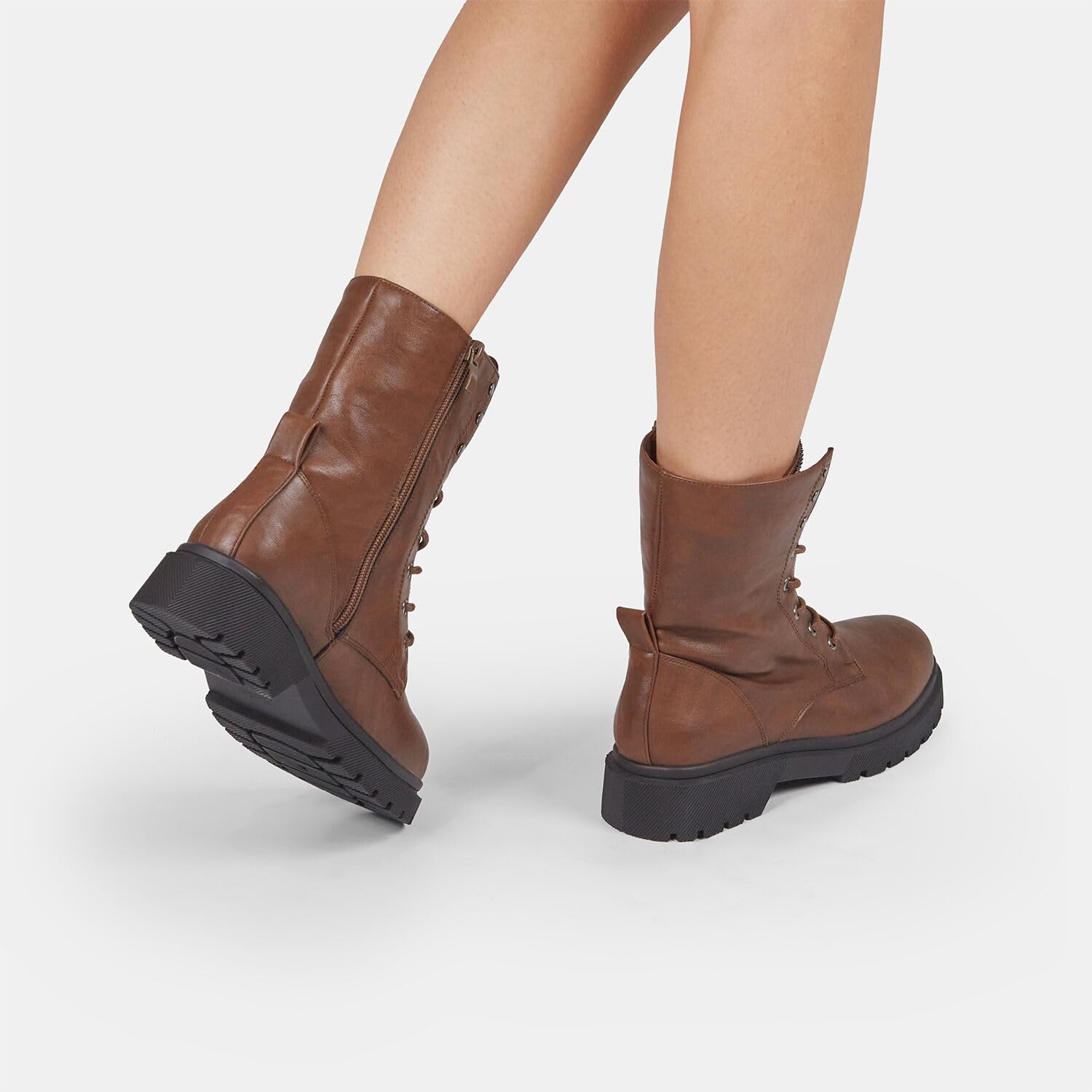 Bata bottines femme montantes à lacets ville