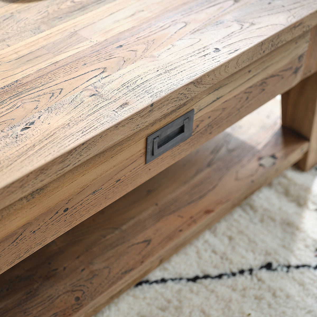 Berah Getah Cargo table basse teck recyclé 100 cm tiroir