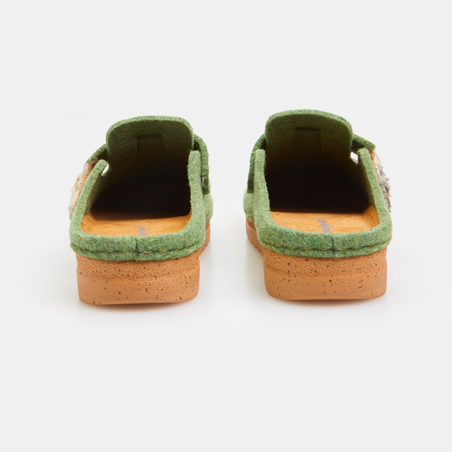 Bata Weinbrenner chaussons femme slip on confort