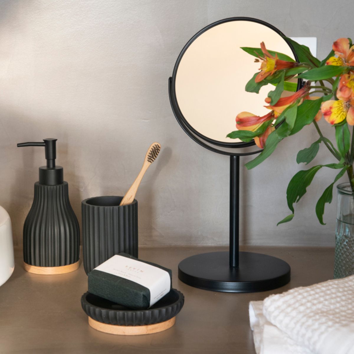 Andrea House Baño miroir salle de bain noir x10 grossissant