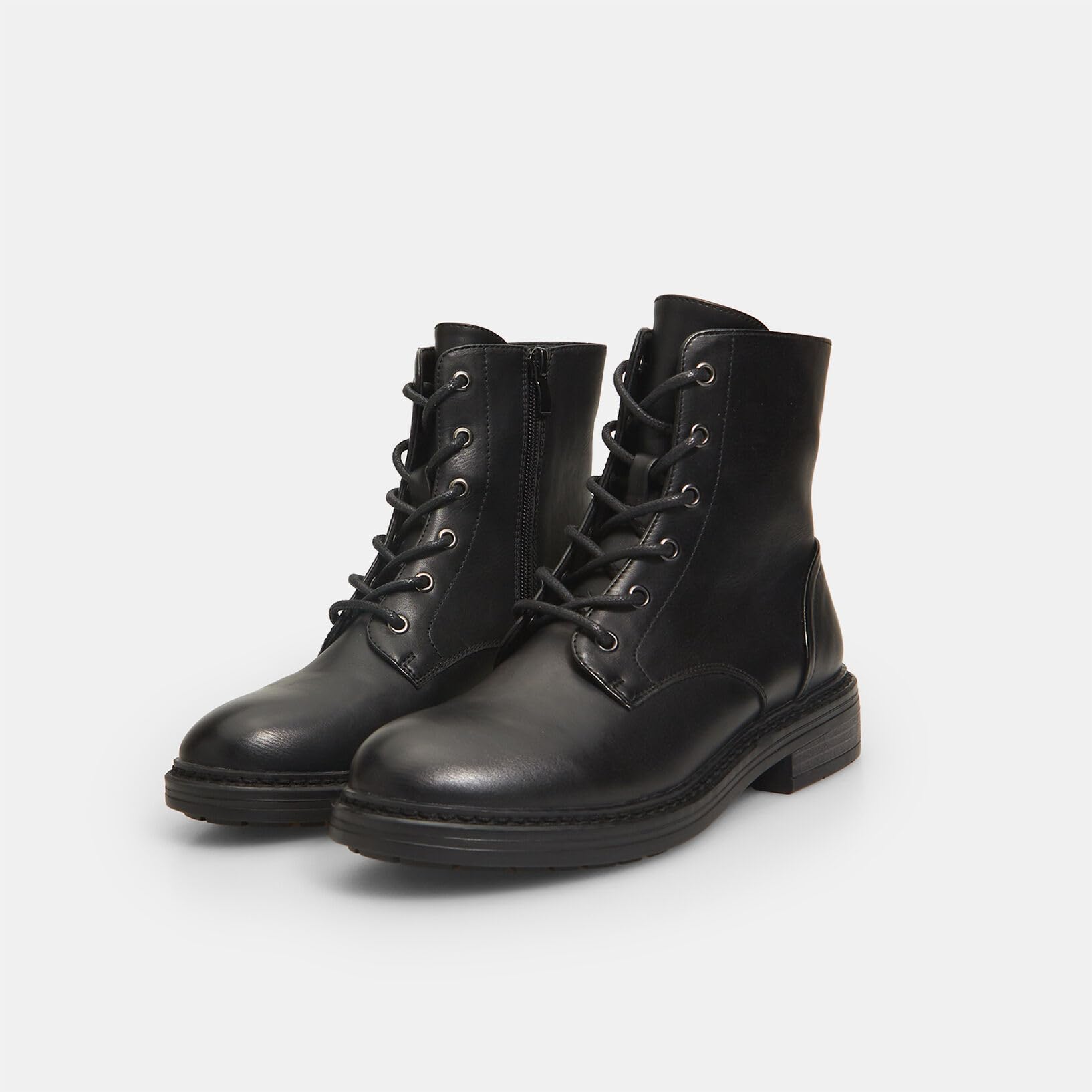 Bata Derbies femme à lacets ville confort
