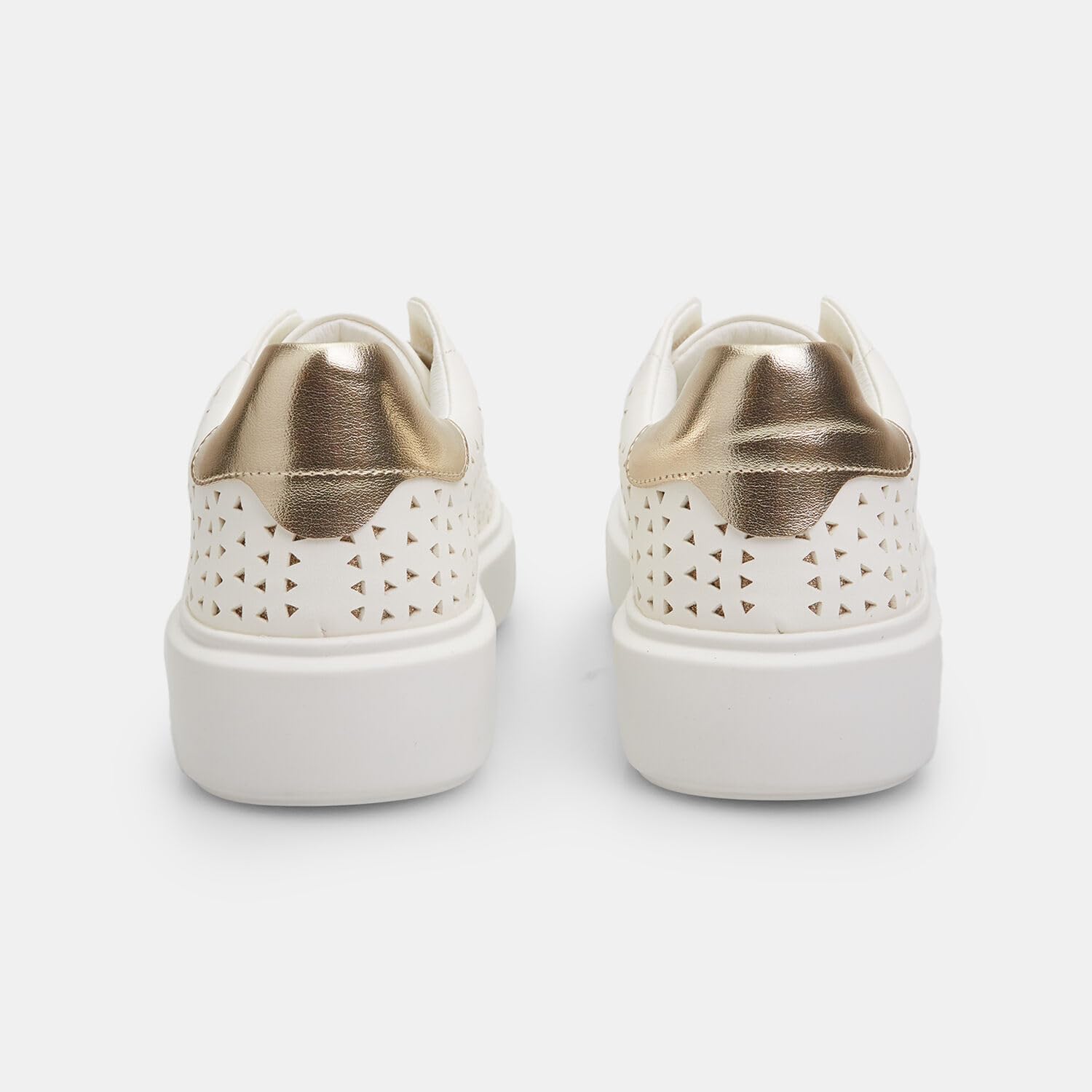 Bata Slip On sneakers sans lacets femme ville
