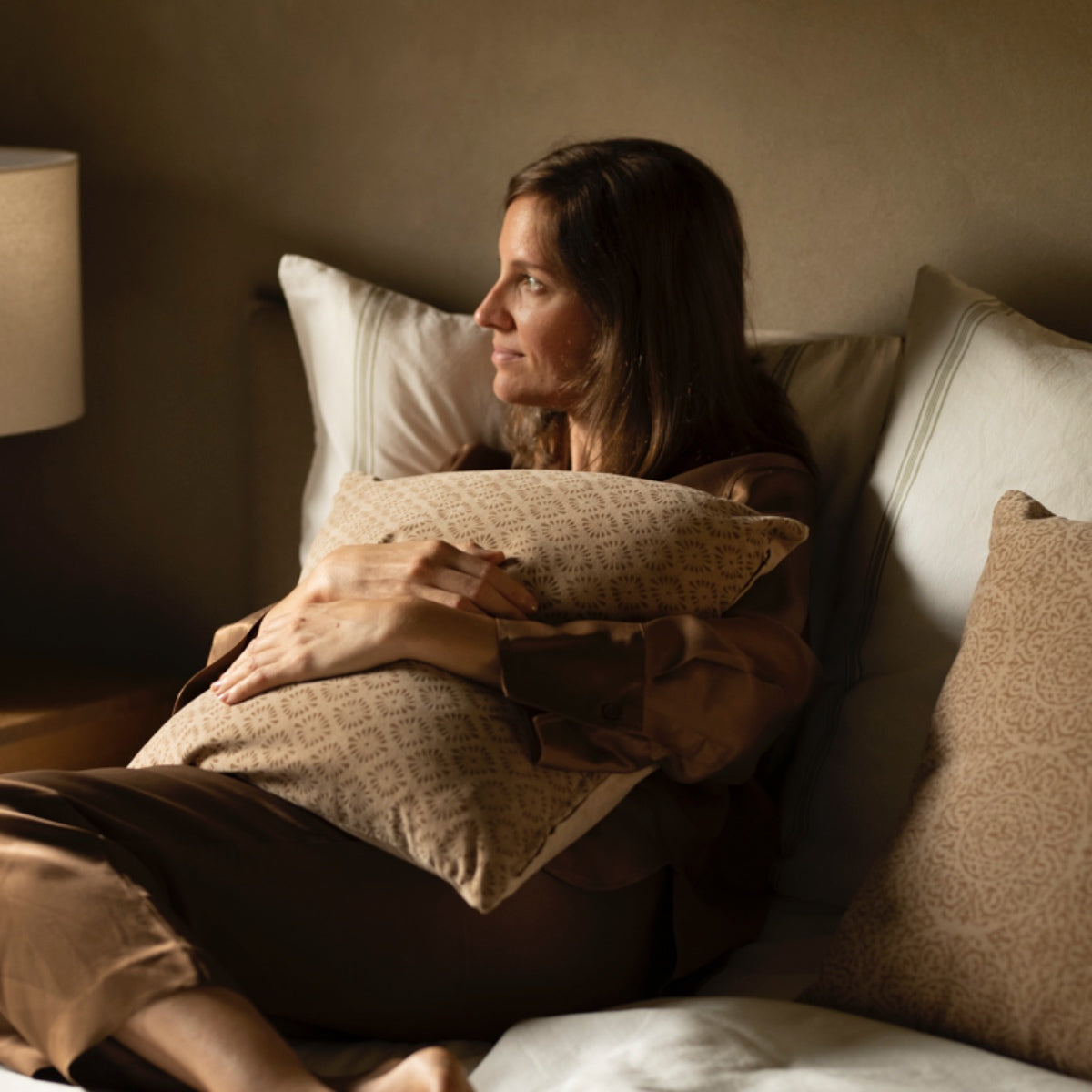 Andrea House Textil coussin canapé coton marron imprimé