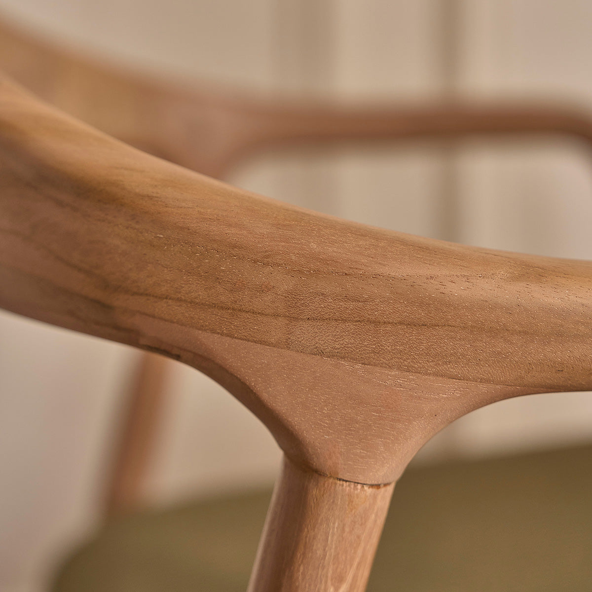 Berah Getah Ambre chaise teck velours côtelé kaki lot de 2