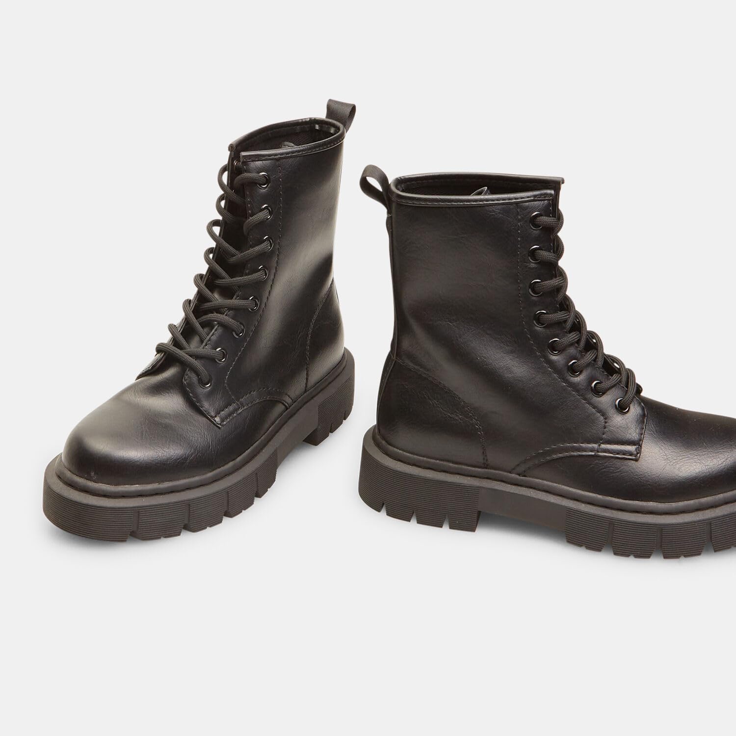 Bata Bottes Femme Effet Cuir Semelle Crantée