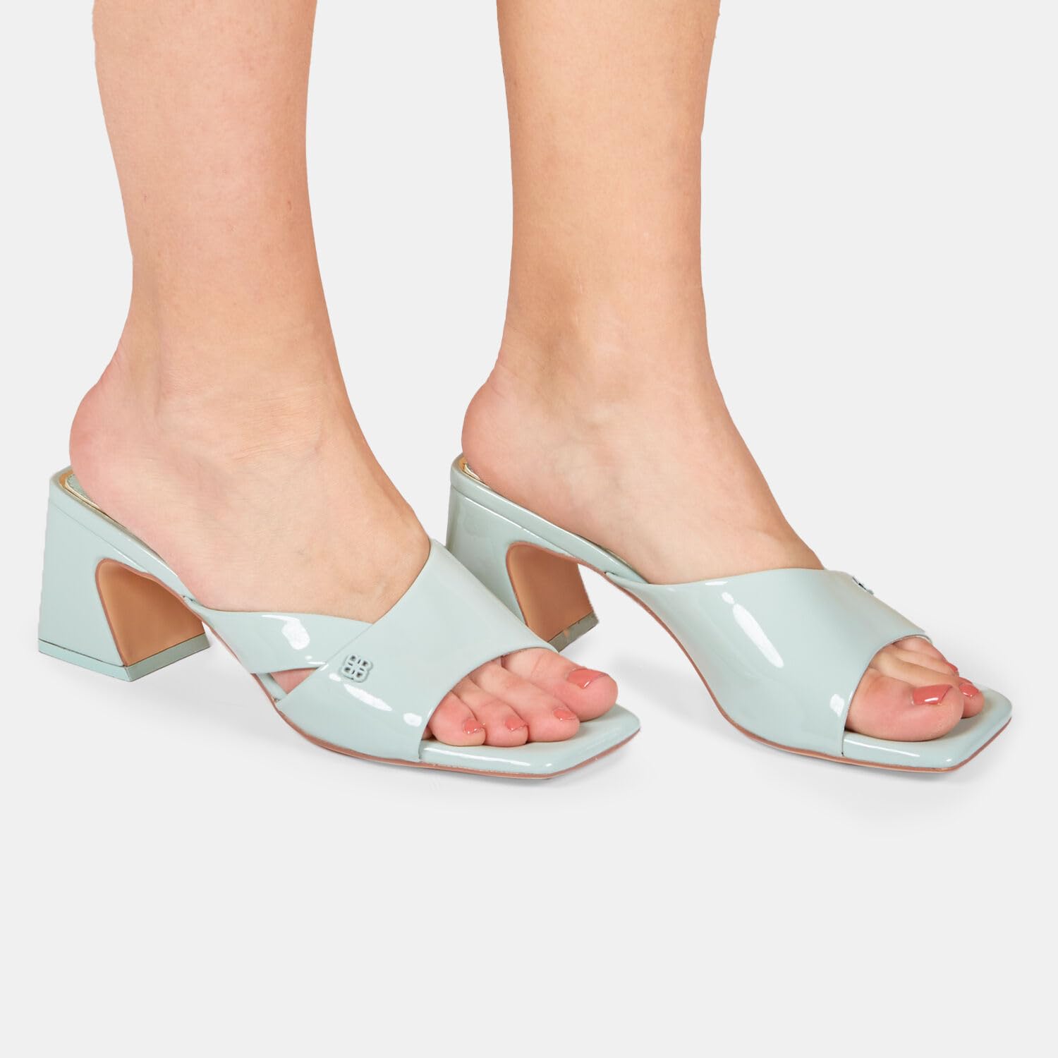 Bata Red Label mules femme talon 6 cm confortables