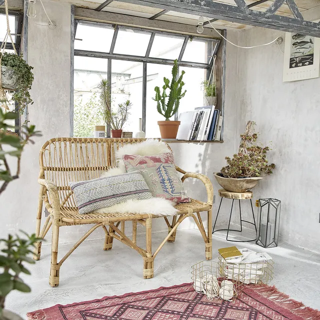 Berah Getah Paola banquette rotin naturel vintage coussin